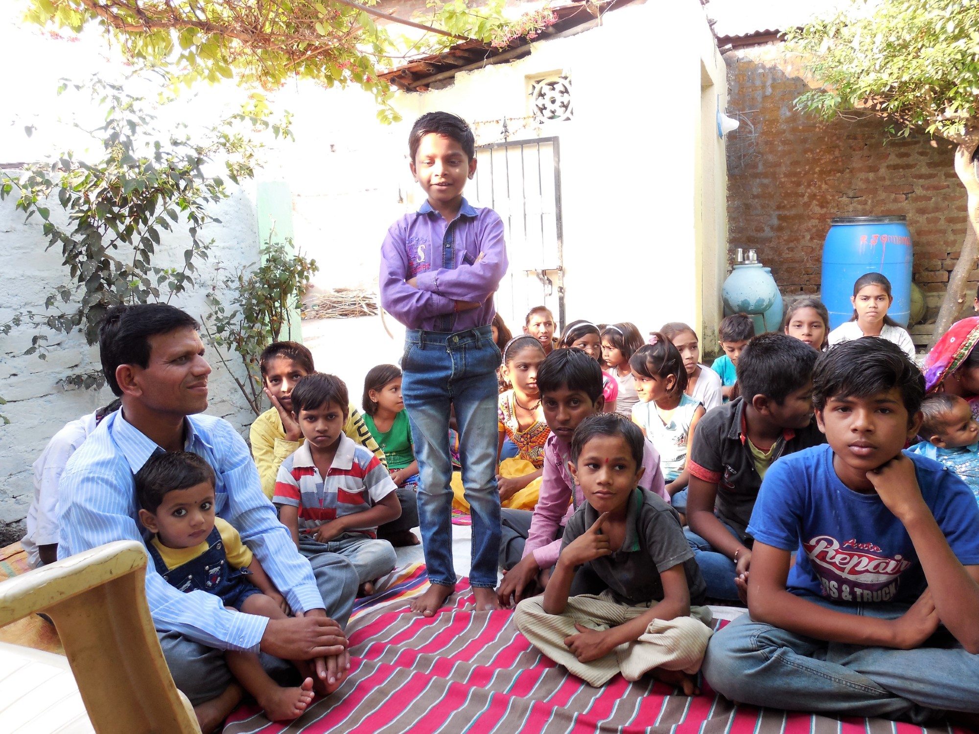 Nachiket reader presenting